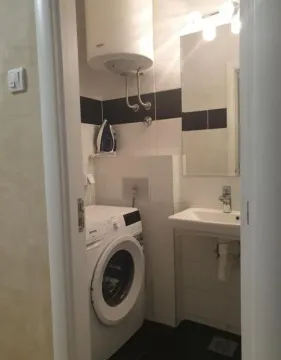 Sale, two bedroom apartment, 50m², Stari Grad, Beograd - image 8