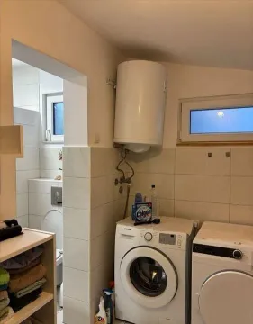 Rent, house, 65m², Banovo Brdo, Beograd - image 13