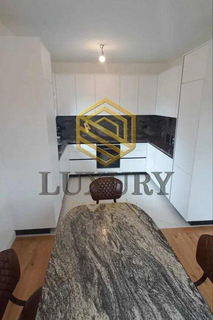 Rent, house, 2000m², Gornja Gorica, Podgorica