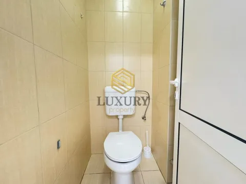 Rent, office space, 25m², Stari Aerodrom, Podgorica - image 4