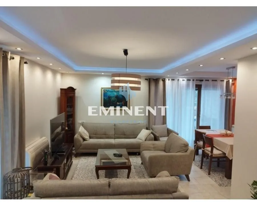Rent, four bedroom apartment, 115m², Savski Venac, Beograd