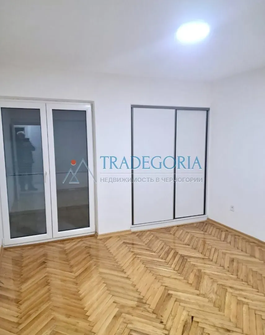 Prodaja, dvosoban stan, 65m², Bar, Crna Gora