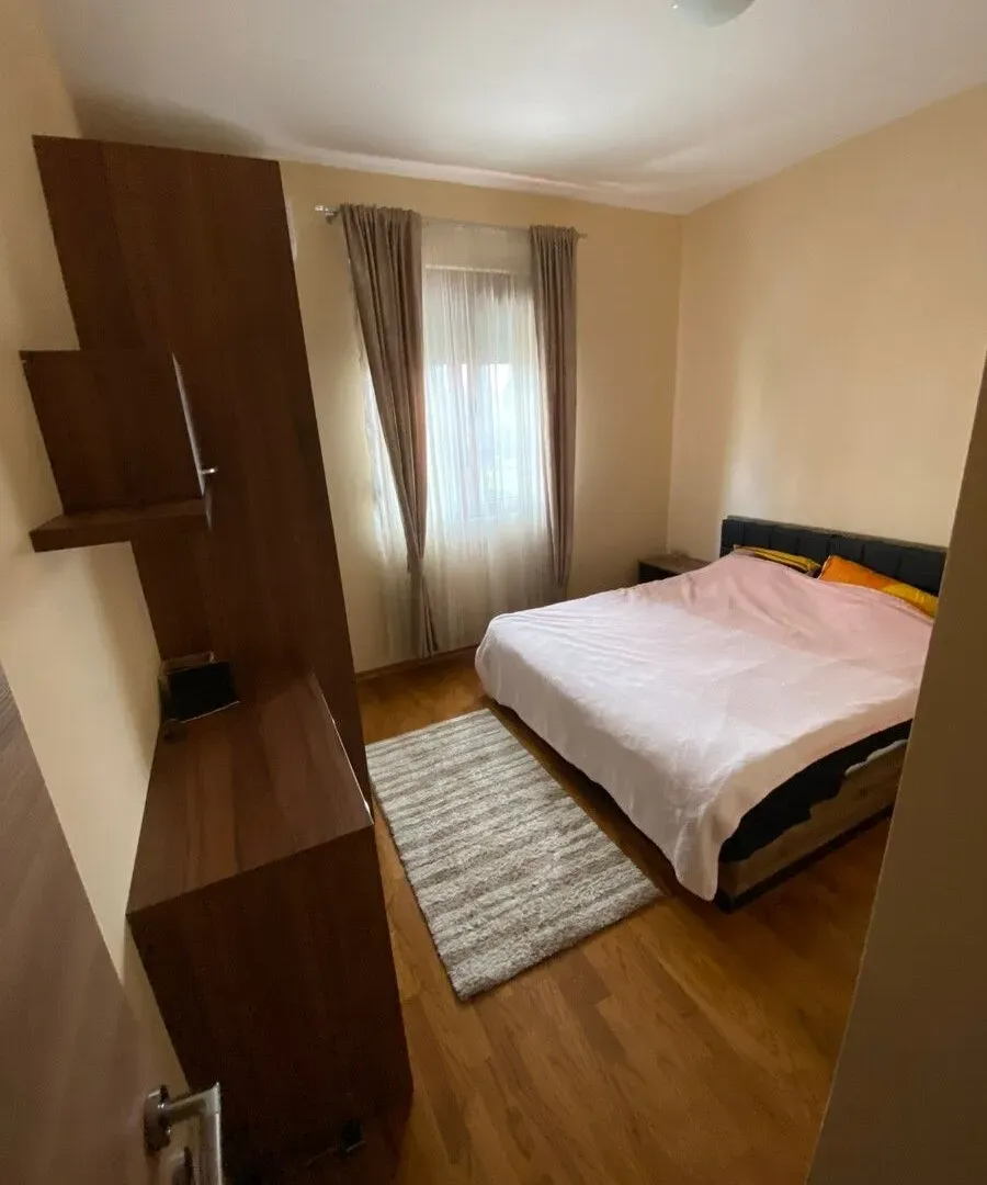 Rent, three bedroom apartment, 86m², Stara Varoš, Podgorica