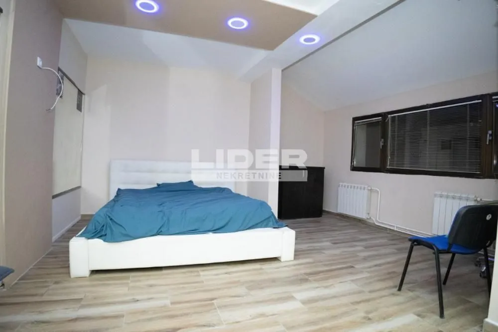 Sale, two bedroom apartment, 65m², Stari Grad, Beograd