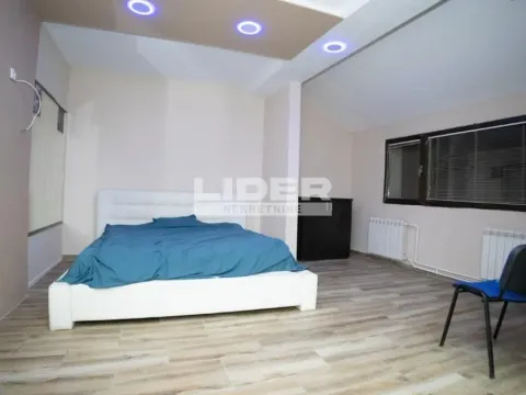 Prodaja, dvosoban stan, 65m², Stari Grad, Beograd - image 2