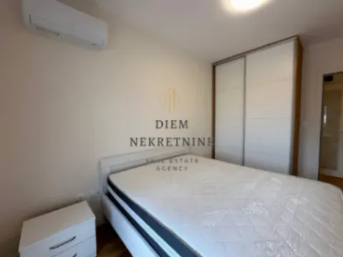 Izdavanje, dvosoban stan, 72m², Central Point, Podgorica - image 7