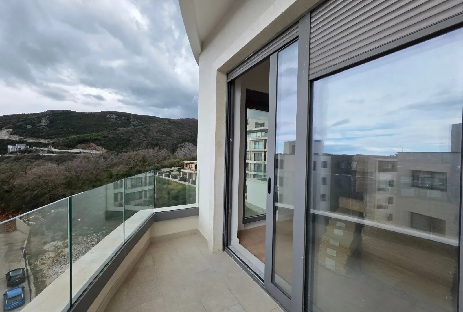 Sale, two bedroom apartment, 69m², Bečići, Budva