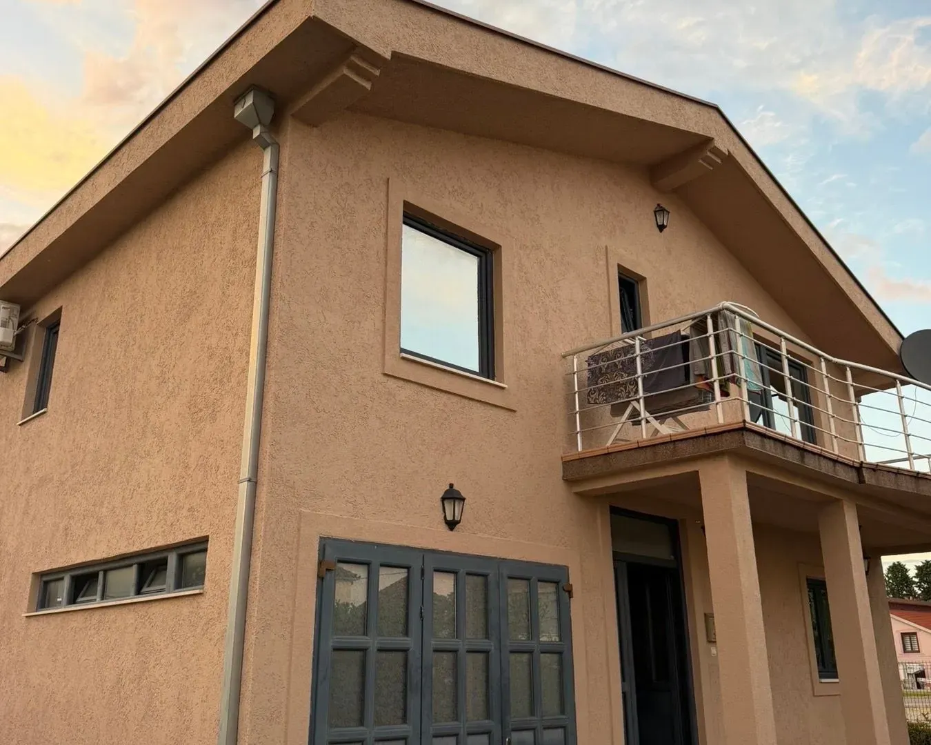 Rent, house, 170m², Gornja Gorica, Podgorica