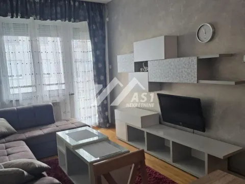 Rent, two bedroom apartment, 47m², Bulevar Oslobodjenja, Novi Sad Sve Podlokacije - image 2