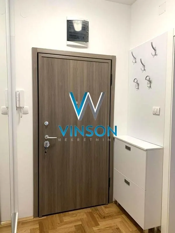 Izdavanje, stan, 33m², Novi Sad Sve Podlokacije, Novi Sad