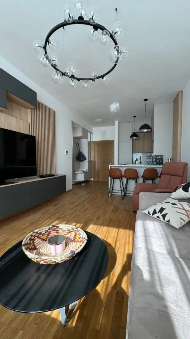 Rent, two bedroom apartment, 70m², Bečići, Budva