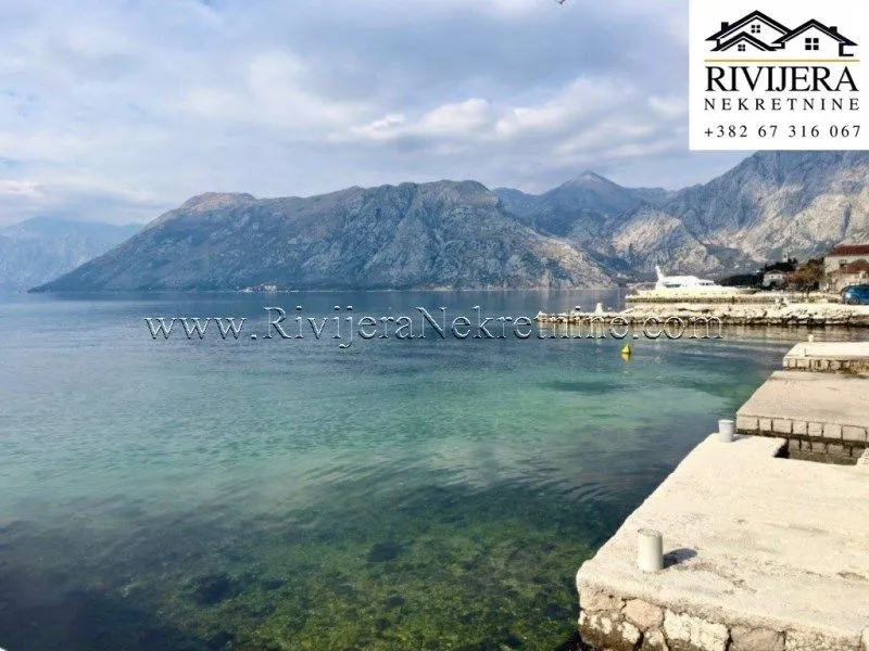 Prodaja, kuća, 144m², Dobrota, Kotor