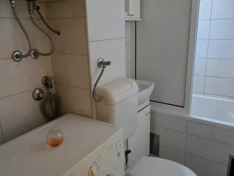 Prodaja, garsonjera, 30m², Gintaš, Podgorica - image 5