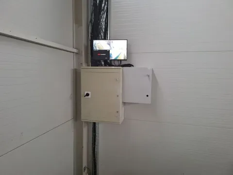 Rent, office space, 300m², Zrenjanin, Srbija - image 5