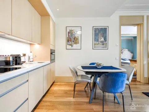 Prodaja, jednosoban stan, 69m², Porto Montenegro, Tivat - image 5