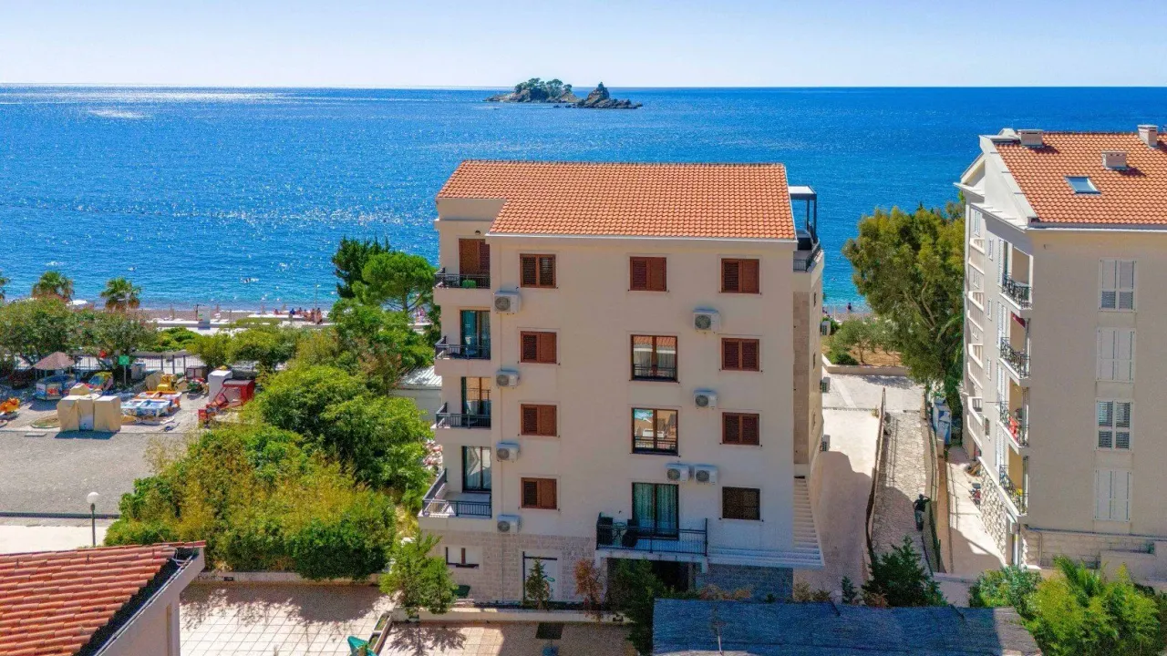 Sale, one bedroom apartment, 46m², Petrovac, Budva