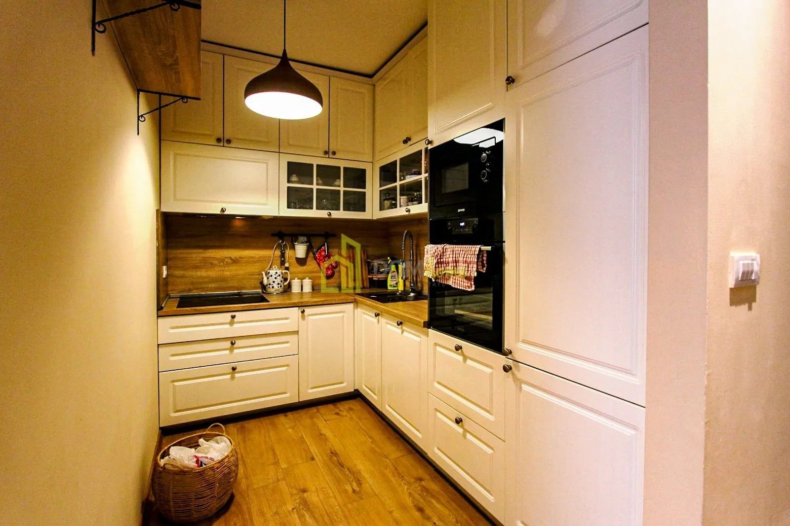 Prodaja, trosoban stan, 88m², Budva, Crna Gora