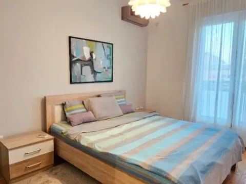 Izdavanje, jednosoban stan, 53m², City Kvart, Podgorica - image 6