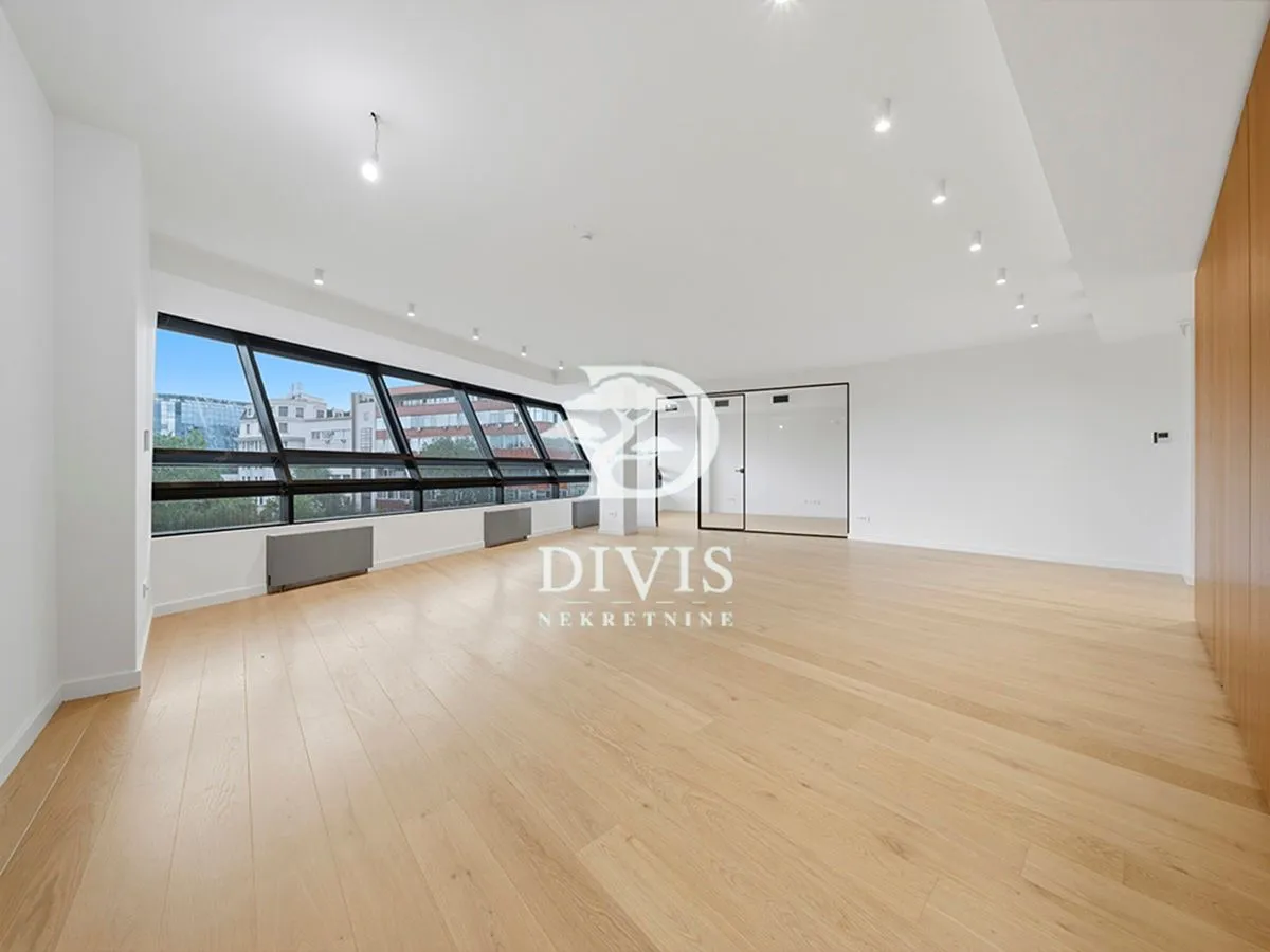 Rent, three bedroom apartment, 120m², Andrićev Venac, Beograd