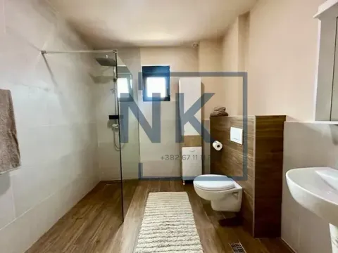 Rent, two bedroom apartment, 80m², Tološi, Podgorica - image 14