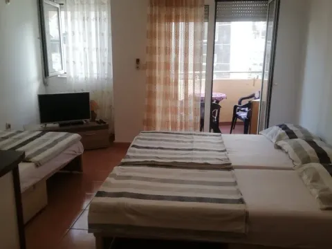 Rent, apartment, 30m², Budva, Crna Gora - image 9