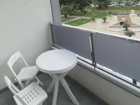 Izdavanje, jednosoban stan, 45m², Centar, Bar - image 11