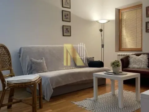 Izdavanje, jednosoban stan, 38m², Grbavica, Novi Sad Sve Podlokacije