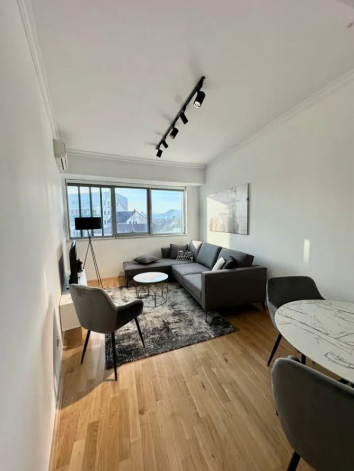 Rent, one bedroom apartment, 53m², Centar, Podgorica