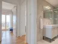 Prodaja, trosoban stan, 84m², Centar, Budva - image 12