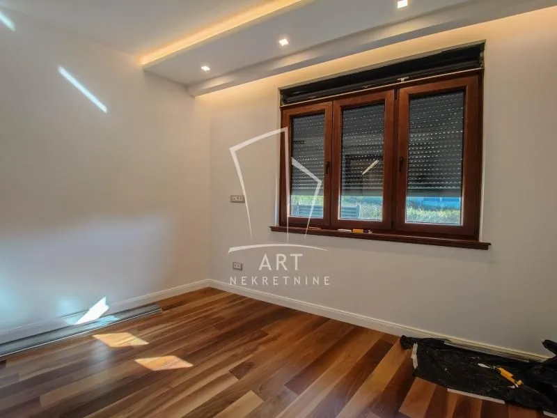 Sale, four bedroom apartment, 128m², Dedinje Sve Podlokacije, Beograd