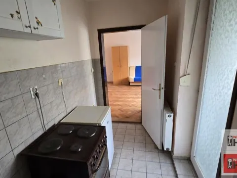 Izdavanje, jednosoban stan, 28m², Grbavica, Novi Sad Sve Podlokacije - image 6