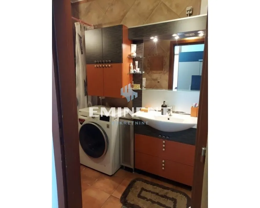 Izdavanje, četvorosoban stan, 115m², Hala Pionir, Palilula Sve Podlokacije