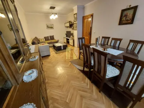 Prodaja, kuća, 414m², Klisa, Novi Sad Sve Podlokacije - image 7