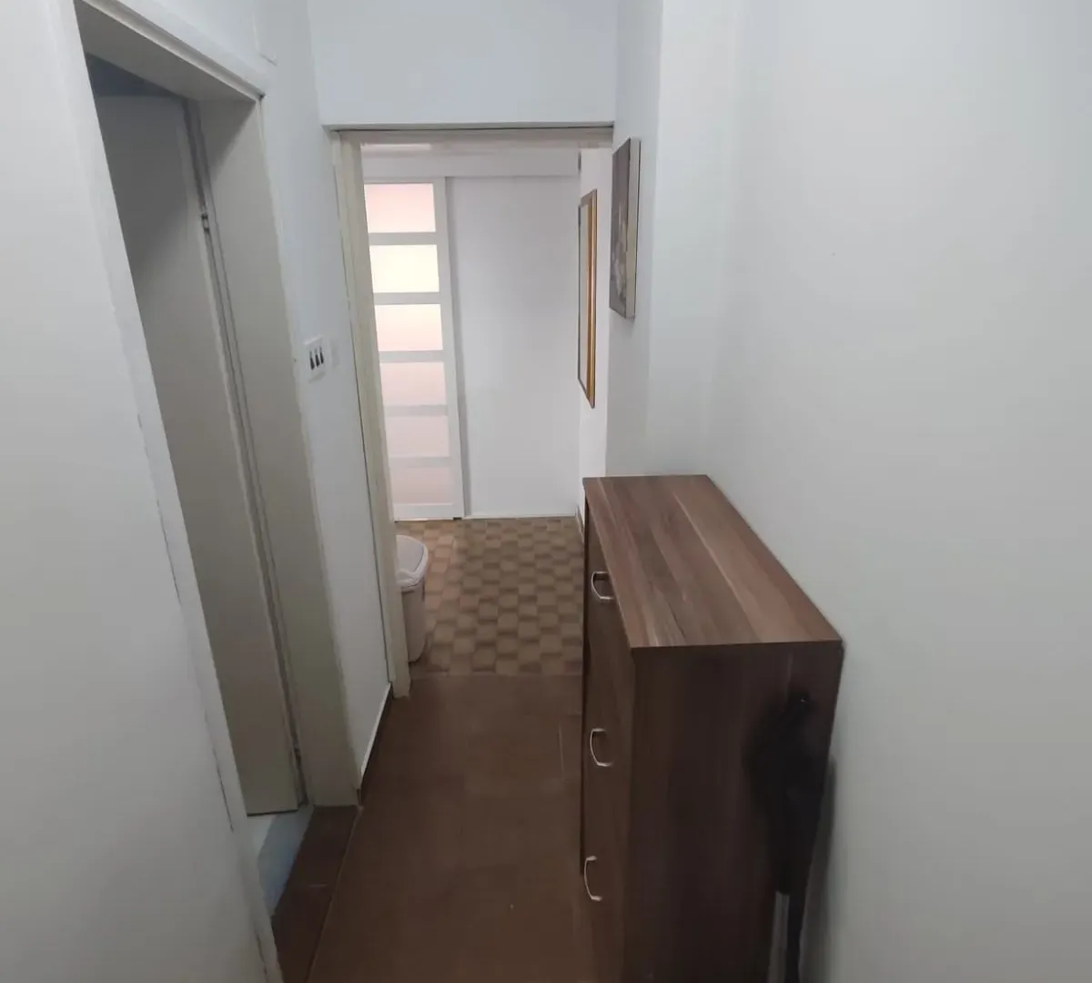 Izdavanje, jednosoban stan, 44m², Budva, Crna Gora