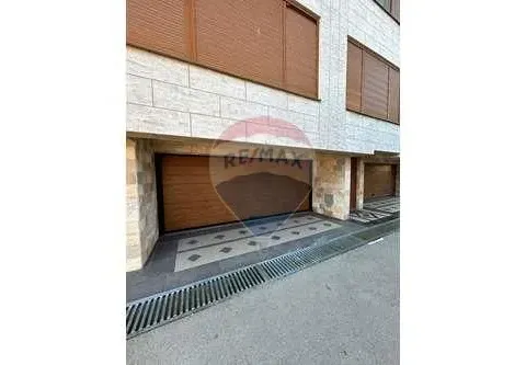 Sale, two bedroom apartment, 90m², Budva, Crna Gora - image 11