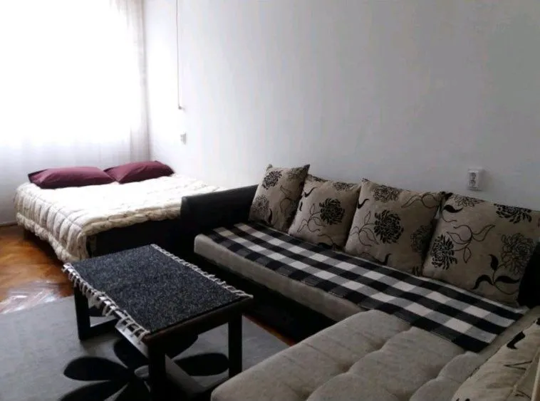 Rent, studio apartment, 27m², Centar, Podgorica