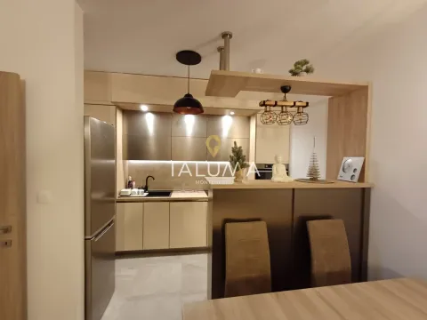 Rent, two bedroom apartment, 69m², City Kvart, Podgorica - image 3