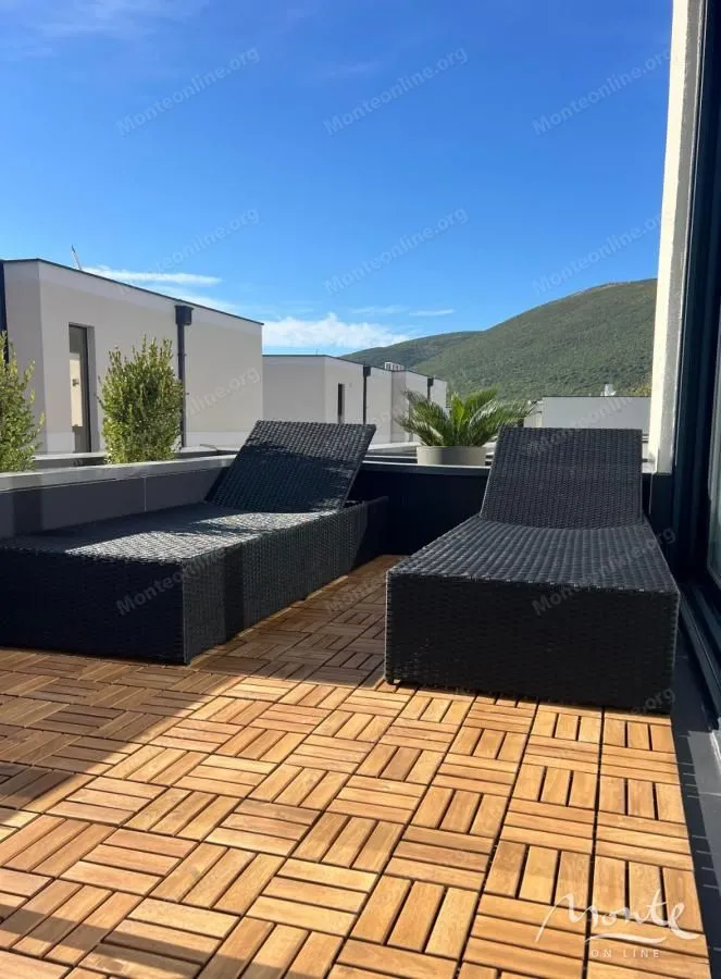 Sale, house, 176m², Kotor, Crna Gora