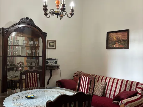 Izdavanje, dvosoban stan, 72m², Centar, Cetinje - image 3