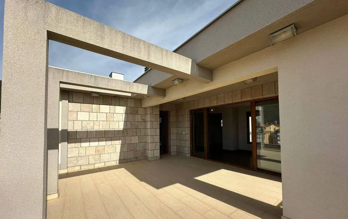 Sale, two bedroom apartment, 140m², Budva, Crna Gora