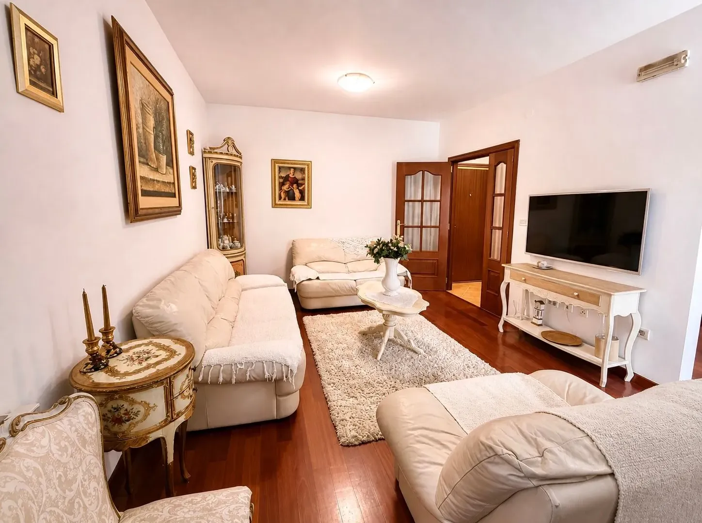 Rent, three bedroom apartment, 100m², Gorica C, Podgorica