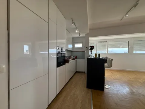 Sale, three bedroom apartment, 110m², Golubovina, Budva - image 7