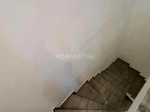 Izdavanje, trosoban stan, 80m², Gradska Bolnica, Zvezdara Sve Podlokacije - image 3