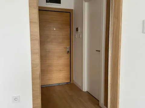 Izdavanje, jednosoban stan, 40m², Novo naselje, Novi Sad - image 14