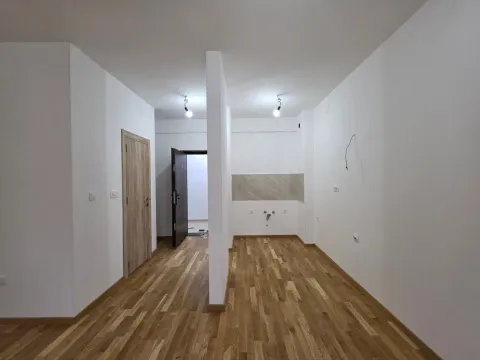 Prodaja, garsonjera, 31m², Bečići, Budva - image 11