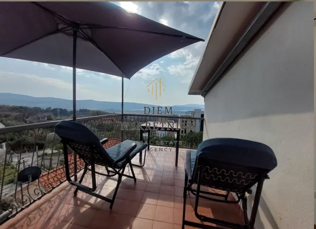 Rent, studio apartment, 35m², Kavač, Kotor