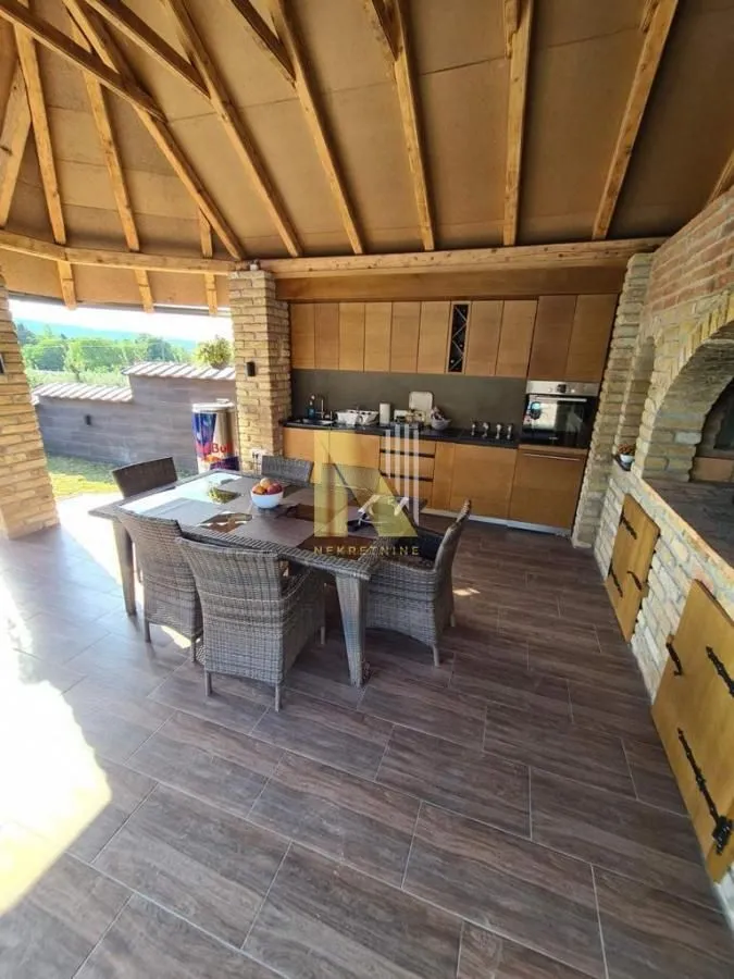 Prodaja, kuća, 102m², Sremski Karlovci, Novi Sad