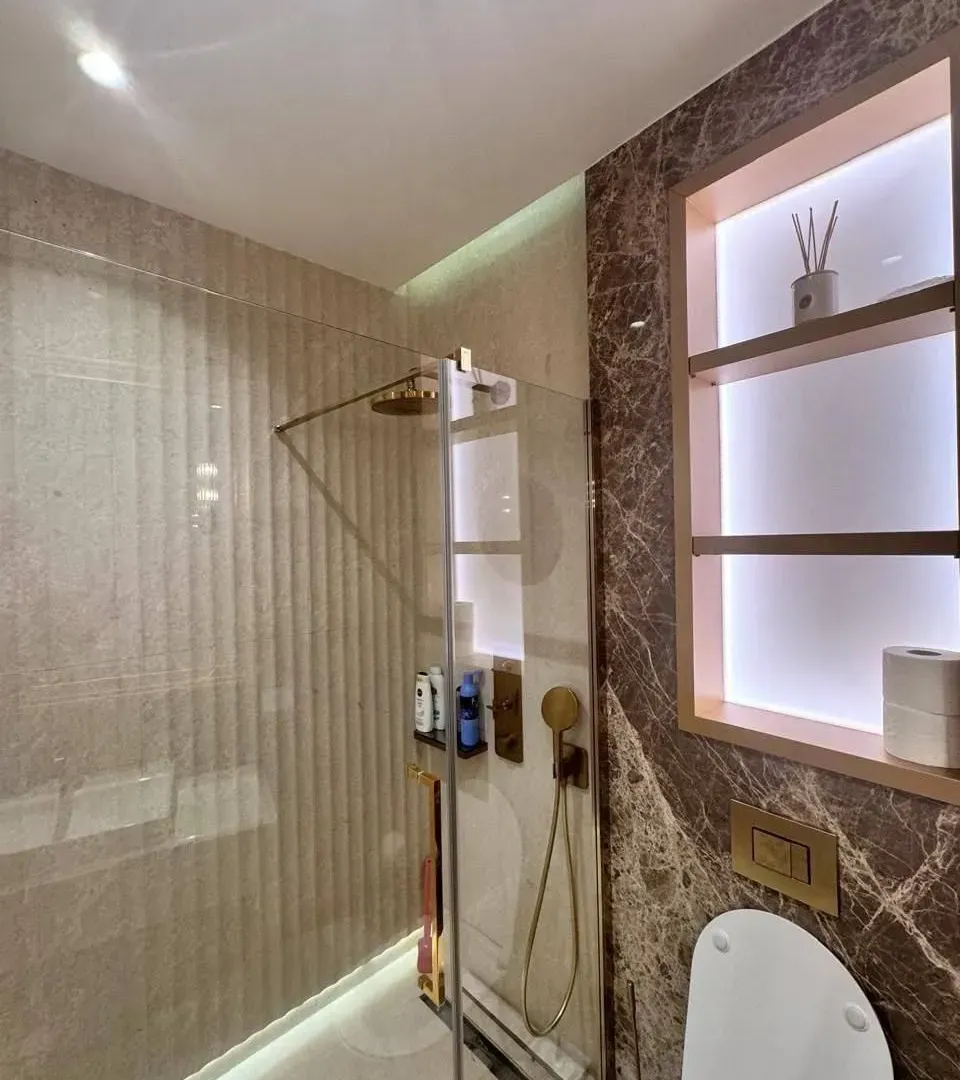 Rent, two bedroom apartment, 135m², Tre Canne, Budva