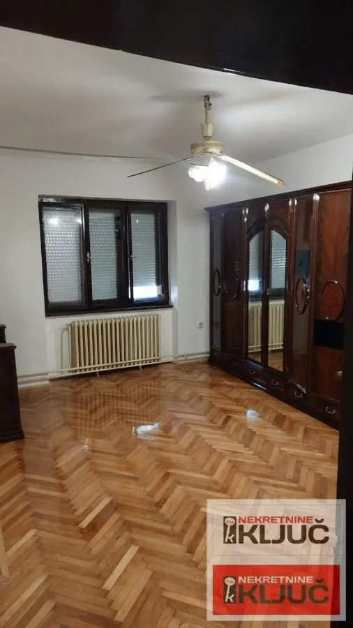 Rent, house, 135m², Centar, Novi Sad