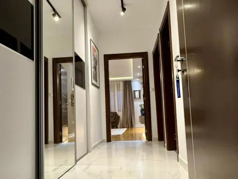 Rent, two bedroom apartment, 90m², Preko Morače, Podgorica - image 5
